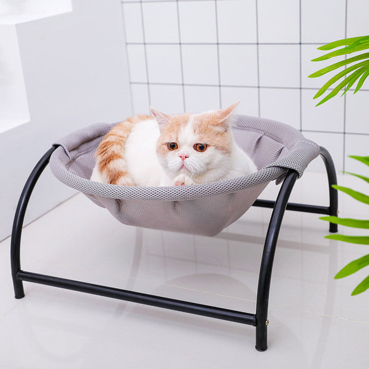 The Ultimate Pet Camping Bed for Your Furry Friend