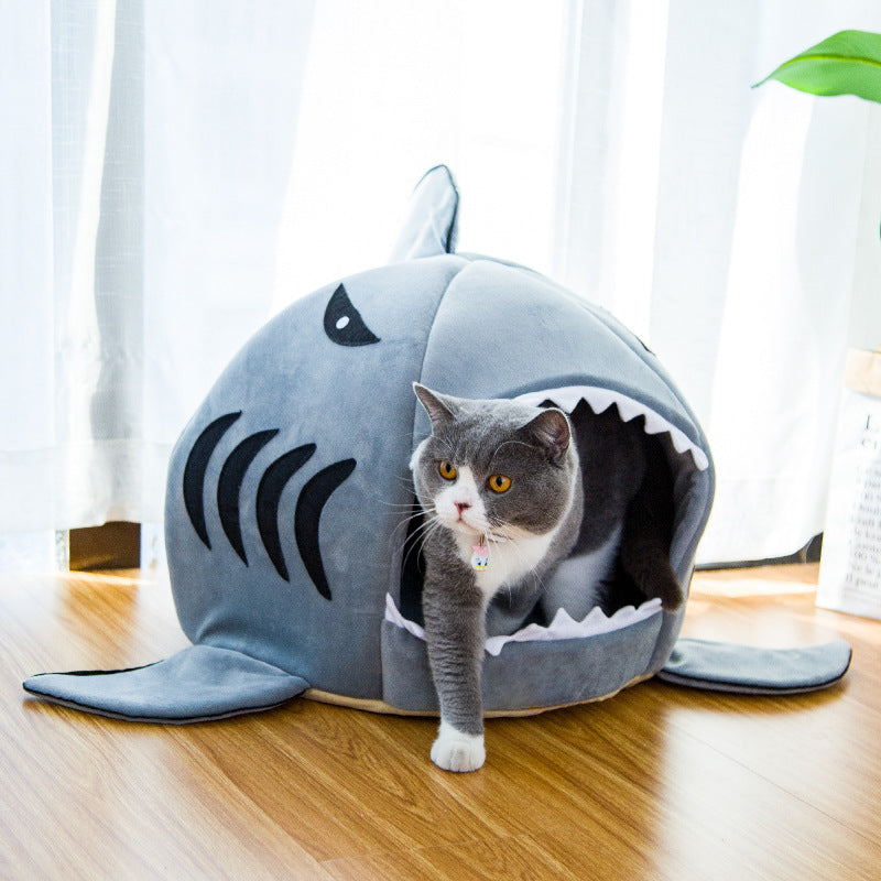 Dual-Purpose Shark-Shaped Pet Bed for Small Dogs & Cats