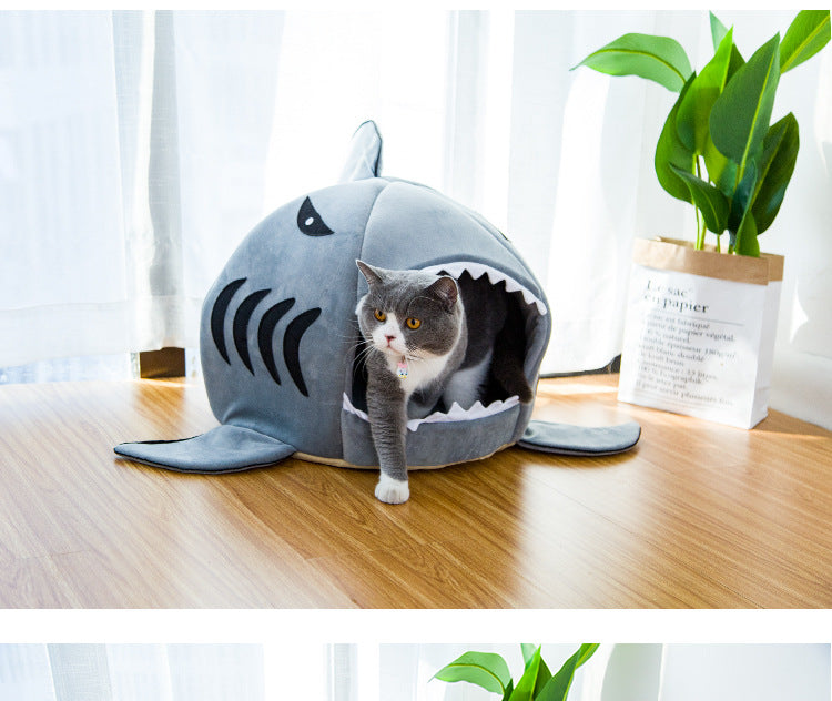 Dual-Purpose Shark-Shaped Pet Bed for Small Dogs & Cats