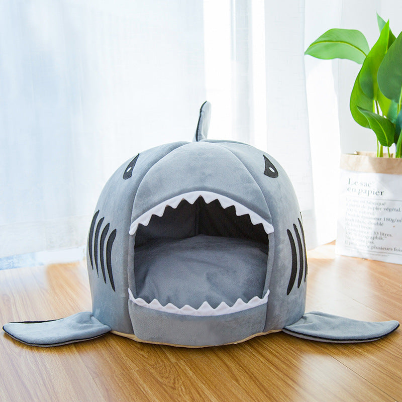 Dual-Purpose Shark-Shaped Pet Bed for Small Dogs & Cats