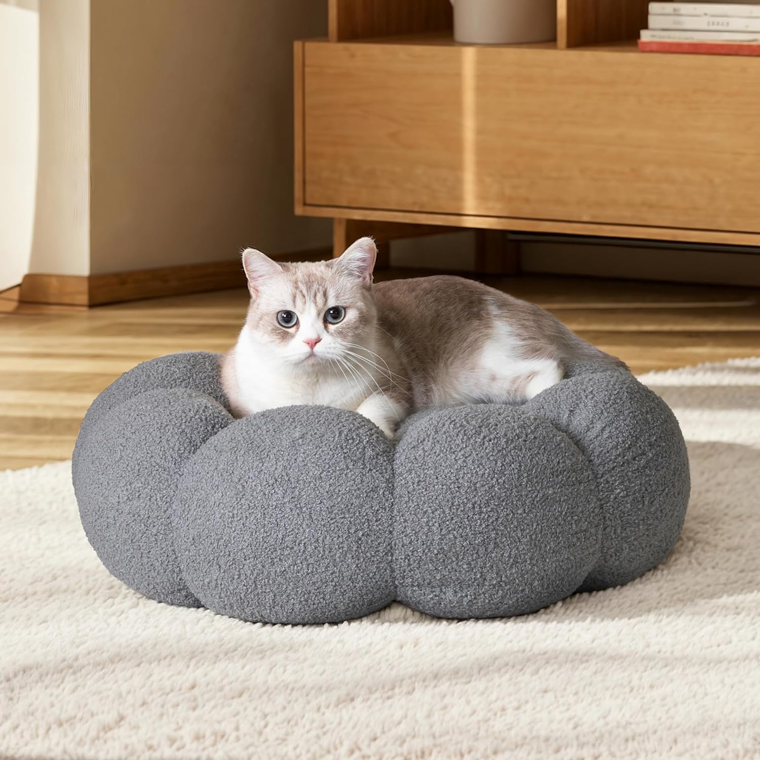 Fluffy Flower Calming Donut Bed for Cats & Dogs